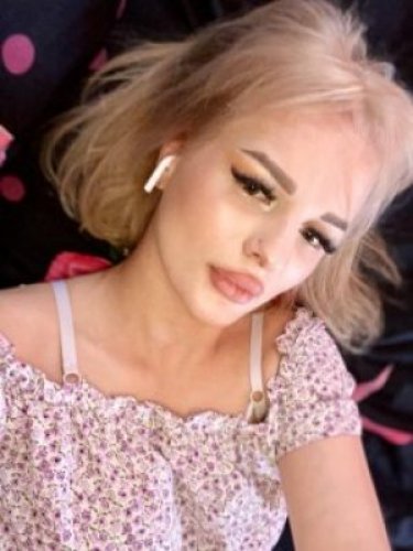 Николь Без предоплаты