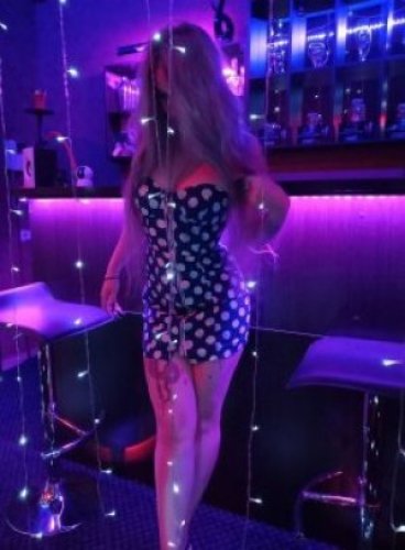 Индивидуалка Кира эромассаж Ессен