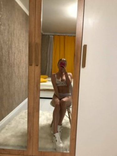 Индивидуалка Юля