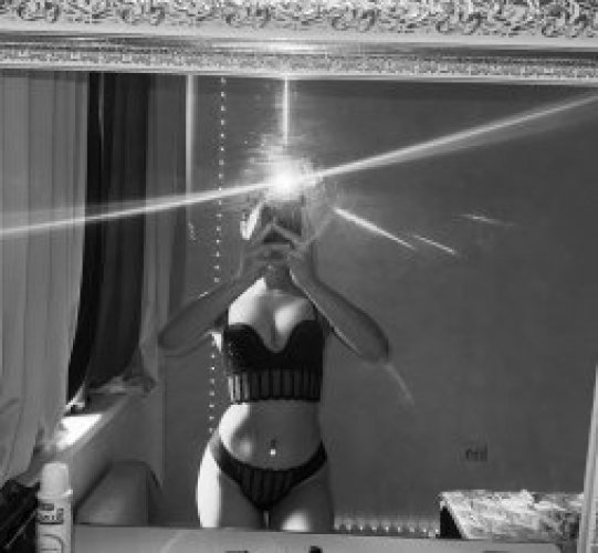 Индивидуалка Юля