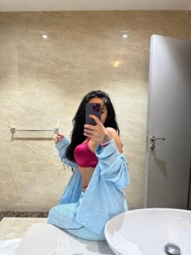 Индивидуалка Амира 